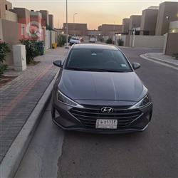 هیوندای ئەلەنترا